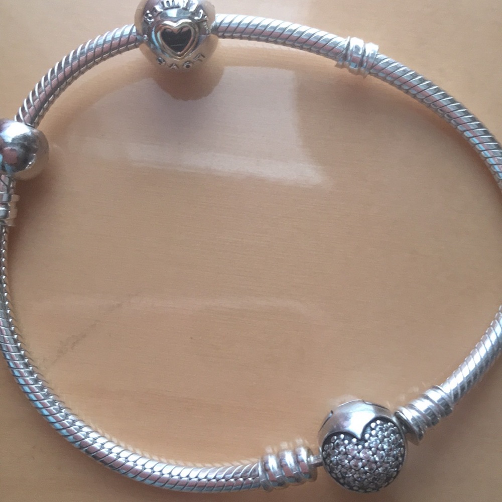 authentic Pandora bracelet - Picture 4 of 5